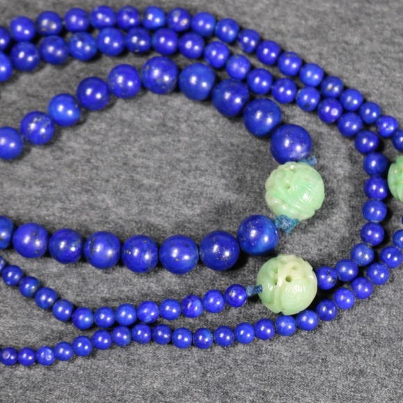vintage long genuine green jade and lapis beaded necklace with 14K clasp - Picture 11 of 12